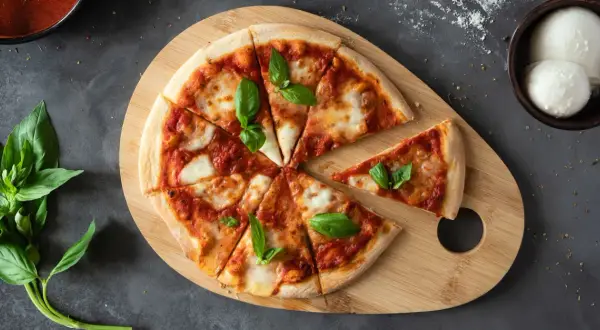 Darłówko: Gdzie zjeść? Ryby, pizza i smaki na każdą kieszeń