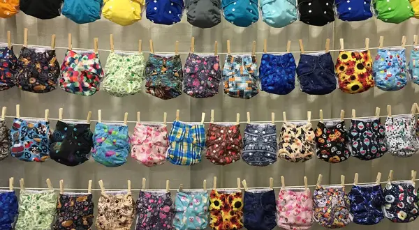 Jaki VAT na Pampersy? Odkryj, ile naprawdę zapłacisz za pieluchy