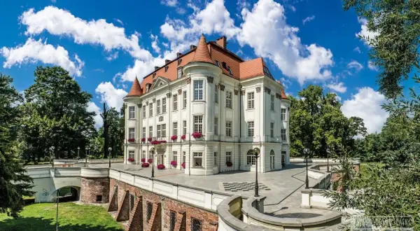 Leśnica Wrocław: Zamek, Park, spływy Twój plan na weekend!