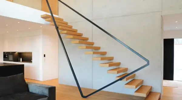 Treppe im Keller und Obergeschoss: Wichtige Tipps zur Planung und Sicherheit