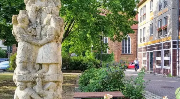 Cottbus atrakcje: Odkryj nieznane skarby i ciekawe miejsca