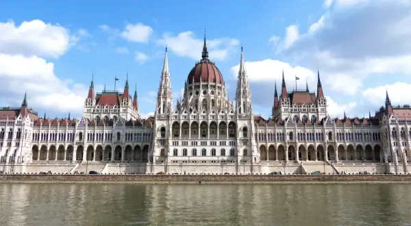 Budapeszt mapa atrakcji - odkryj najważniejsze miejsca bez stresu