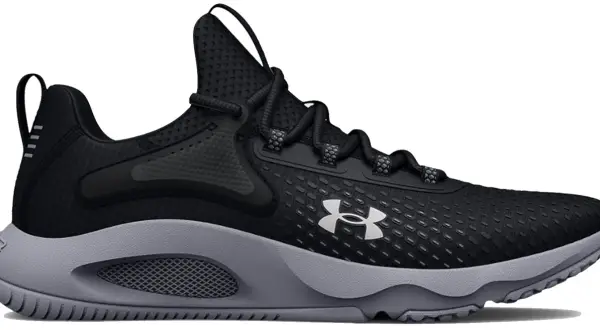 Czarny but Under Armour HOVR Rise z szarą podeszwą, idealny do treningów.