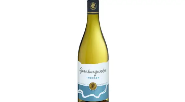 Flasche trockener Grauburgunder Qualitätswein aus Rheinhessen.