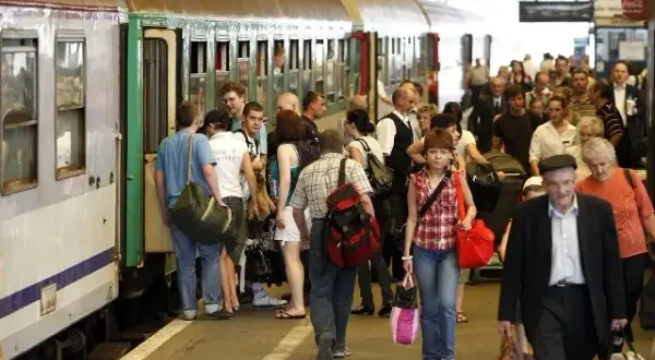 Ile kosztuje bilet na pociąg z Władysławowa na Hel? Sprawdź ceny!