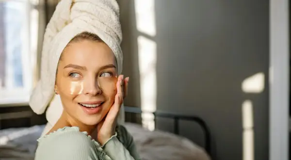 Sekrety promiennej cery: Jak odzyskać naturalny blask?