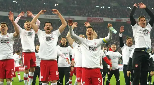 Ile zarobili piłkarze na mundialu? Niespodziewane kwoty i bonusy