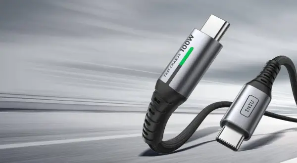 Kabel USB 3.2 Gen 2 z szybkim ładowaniem 100W, z wtyczkami USB-C.