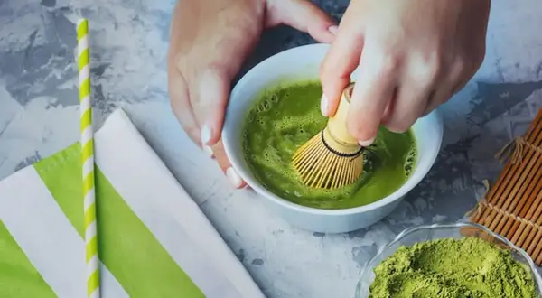 Gdzie kupić herbatę matcha? Najlepsze miejsca i porady zakupowe