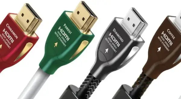 HDMI vs Optyczny: Który kabel wybrać do TV, soundbara, konsoli?