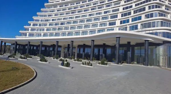 Ile gwiazdek ma hotel Gołębiewski? Sprawdź standard i luksus!
