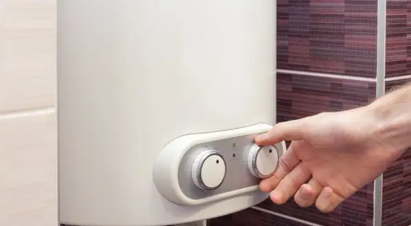 Jaki bojler elektryczny wybrać, aby uniknąć wysokich rachunków?