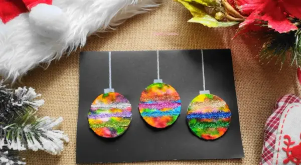 Ręcznie robione kartki świąteczne DIY: Stwórz magię dla bliskich!