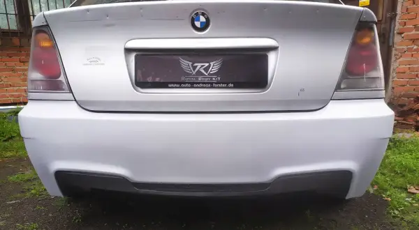 BMW E36 Compact spoiler: M-Pakiet czy GT? Wybierz idealny!