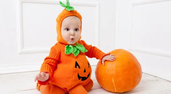 Jak zrobić strój dyni dla chłopca - kreatywne pomysły na Halloween