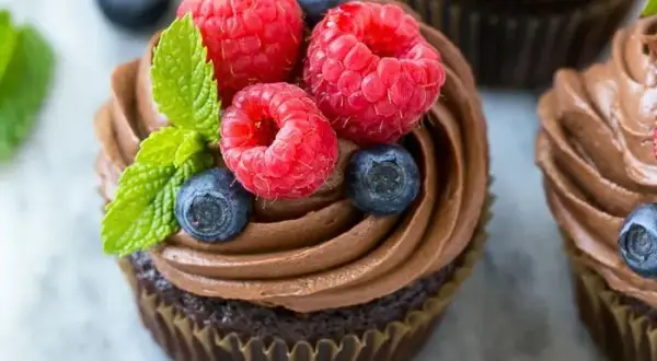 Ile waży muffinka czekoladowa? Zaskakujące różnice w wadze!