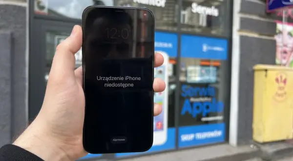 Jak zresetować iPhone 12 i uniknąć utraty danych - krok po kroku