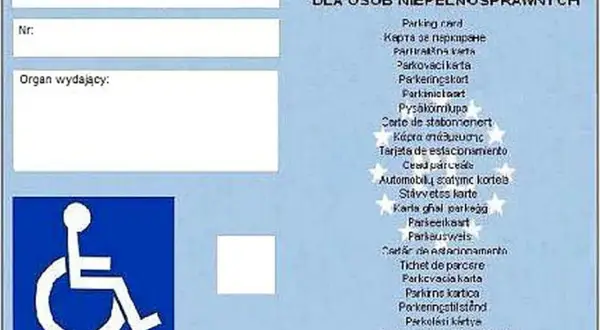Karta parkingowa dla osób niepełnosprawnych z symbolem wózka inwalidzkiego. Wzór Unii Europejskiej.