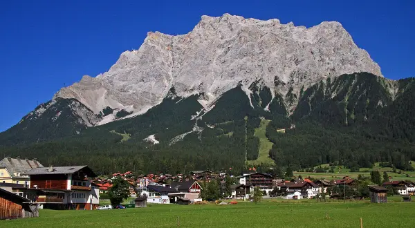 Zugspitze: Deutschlands höchster Berg Ihr ultimativer Guide