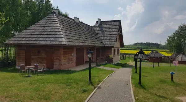 Skansen Nagawki – odkryj wyjątkowe atrakcje i tradycję folkloru