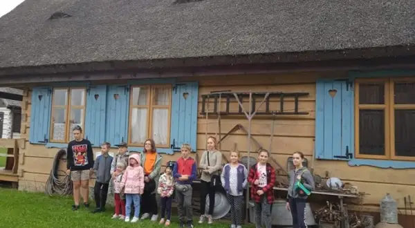 Skansen Pomezania: Odkryj unikalne noclegi i wydarzenia kulturowe