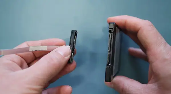 HDD upgrade cable Acer – co to jest i jak ułatwia rozbudowę?