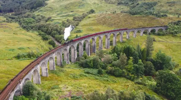 W jakim kraju jest hogwart? Odkryj tajemnice Szkocji w Harrym Potterze