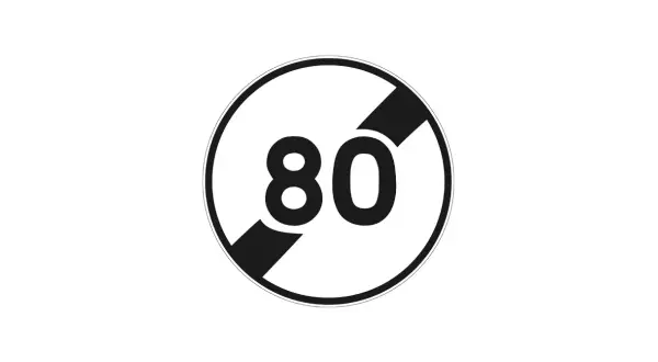 Panneau rond blanc avec bordure noire, barré de deux bandes noires diagonales. Le chiffre 80 est inscrit en noir. C'est la fin de limitation de vitesse.