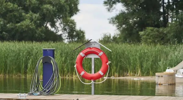 Ile kosztuje budowa pomostu? Zaskakujące wydatki, które musisz znać