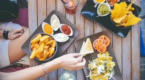 Gdzie zjeść we Wrocławiu? Od tanich barów po fine dining!
