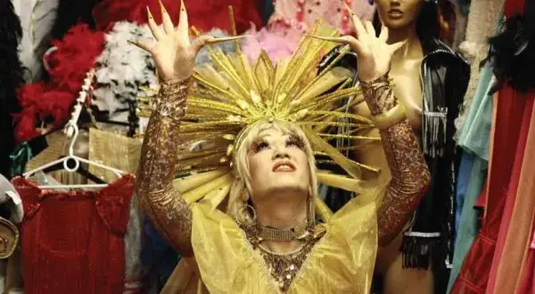 Dj kim lee: historia życia, osiągnięcia i wpływ na społeczność LGBTQ
