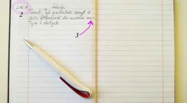 Jak pisać w zeszycie w szeroką linię i poprawić swoje notatki