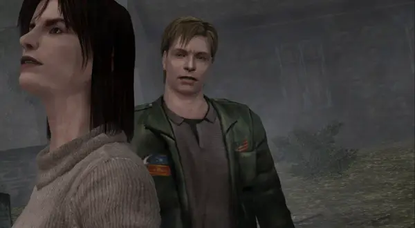 James Sunderland i Maria w mglistym otoczeniu, ulepszona grafika z Silent Hill 2 Enhanced Edition.