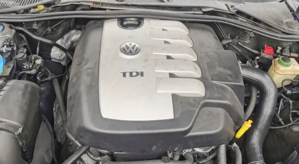 Vw touareg jaki silnik wybrać - uniknij drogich błędów przy wyborze