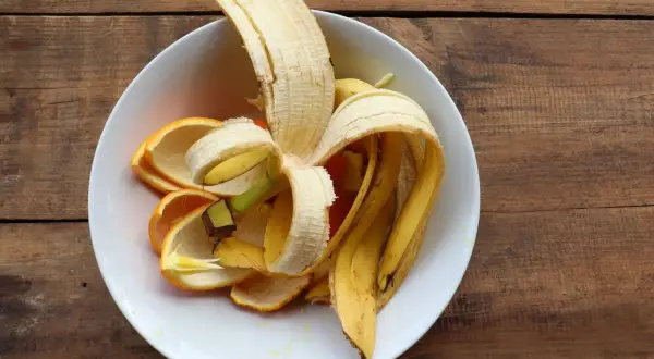 Nawóz z banana do jakich kwiatów? Odkryj ich sekrety i korzyści