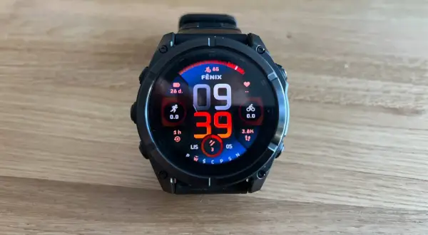 Najlepsze zegarki Garmin do pływania: funkcje, porównania i opinie