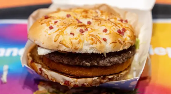 Kiedy znika Burger Drwala 2026? Ostatnie dni na kultową kanapkę!