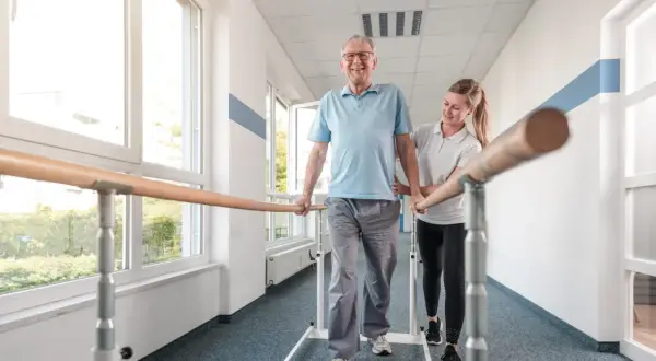 Sanatorium z ZUS dla kogo? Sprawdź, czy kwalifikujesz się do rehabilitacji