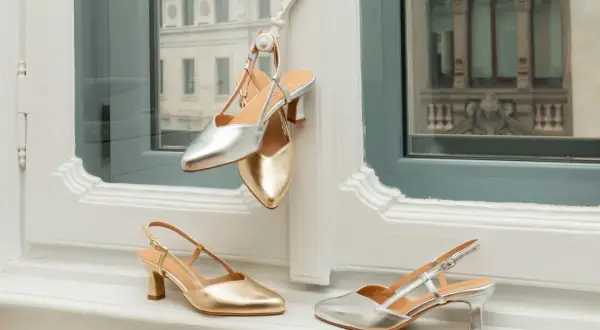 Eleganti slingback donna in oro e argento, perfette per ogni occasione. Un tocco di classe per il tuo guardaroba.