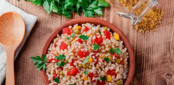 Bulgur lekkostrawny? Ekspert radzi, kiedy uważać na żołądek