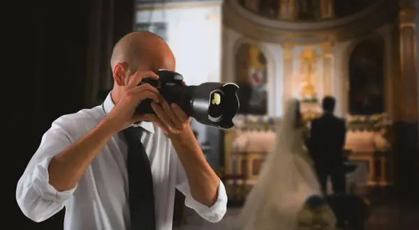Ile fotograf bierze za sesje? Poznaj ceny i oszczędź na zdjęciach