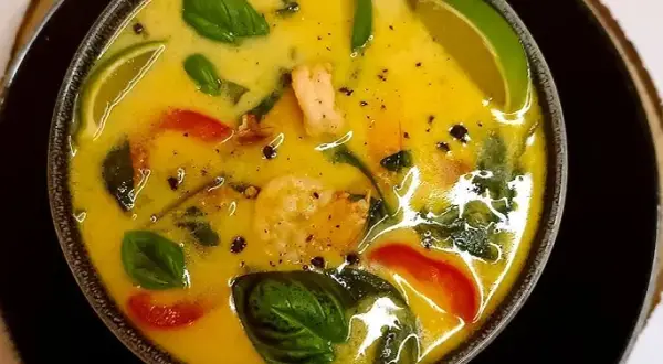 Czy żółte curry jest ostre? Poznaj jego łagodny smak i składniki