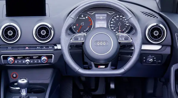 Spoiler do Audi A3: Wybierz idealny! Typy, ceny, montaż, porady