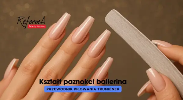 Dłonie z idealnymi paznokciami baleriny, które są właśnie piłowane pilnikiem.
