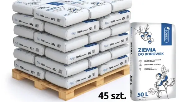 Paleta z 45 workami ziemi do borówek Sobex po 50 L każdy. Idealna do uprawy tych owoców.