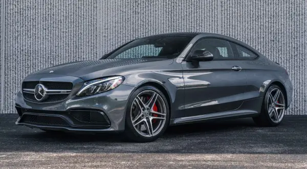 C63 S Coupe W205: Ostatni V8 i przyszły klasyk? Kupić czy unikać?