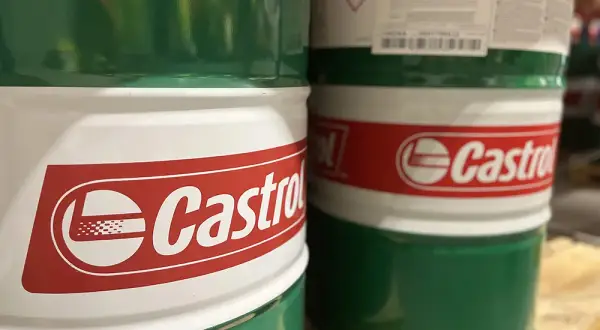 Jak sprawdzić olej hydrauliczny w koparce? Uniknij kosztownych awarii!