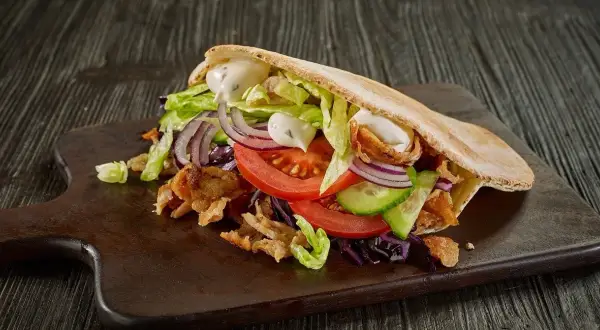 Kebab jak zrobić: Prosty przepis na pysznego kebaba w domu