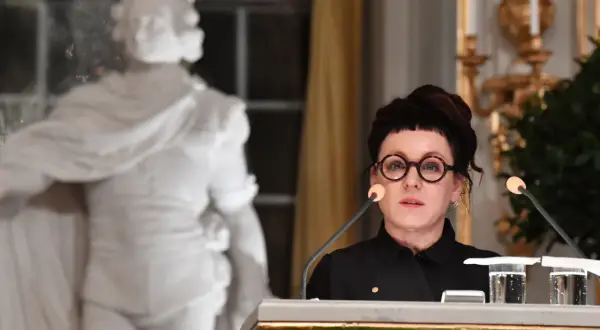 Olga Tokarczuk, laureatka Nagrody Nobla, przemawia. Czy za "Księgi Jakubowe"?