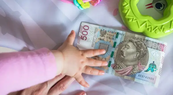 Ile wynosi zasiłek rodzinny? Sprawdź, ile możesz otrzymać na dzieci
